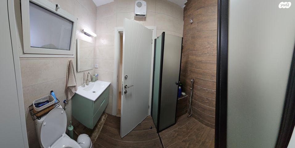 דו משפחתי, מגדל 84, בתרא, קצרין