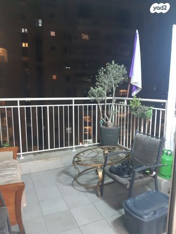 דירה, שדרות הנשיא השישי 20, קרית הלאום, ירושלים