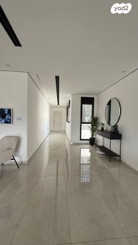 גג/ פנטהאוז, דובדבן 13, לב העמק, עפולה