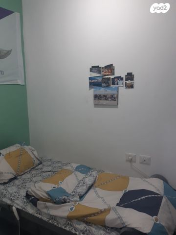 דירה, שדרות הנשיא השישי 20, קרית הלאום, ירושלים