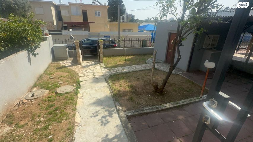 דירת גן, יד אליהו, תל אביב יפו
