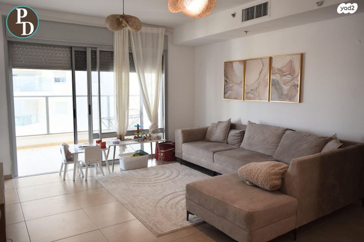 דירה, דרך הפארק 23, קרית השרון, נתניה