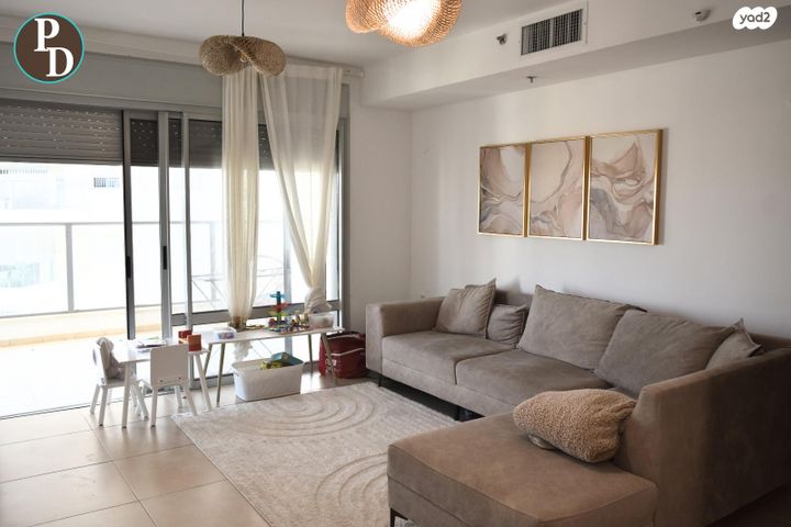 דירה, דרך הפארק 23, קרית השרון, נתניה