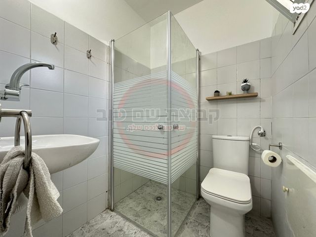 דו משפחתי, צלף, עפולה הצעירה, עפולה