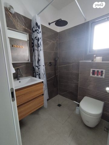 דירה, גבעת אוסישקין, נהריה