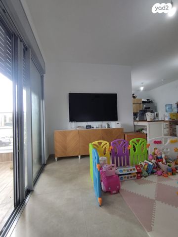 דירה, גבעת אוסישקין, נהריה