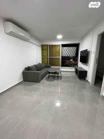 נווה אלונים