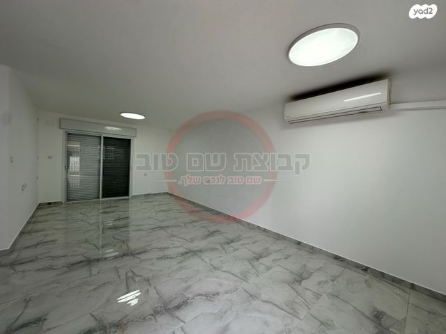 דו משפחתי, צלף, עפולה הצעירה, עפולה