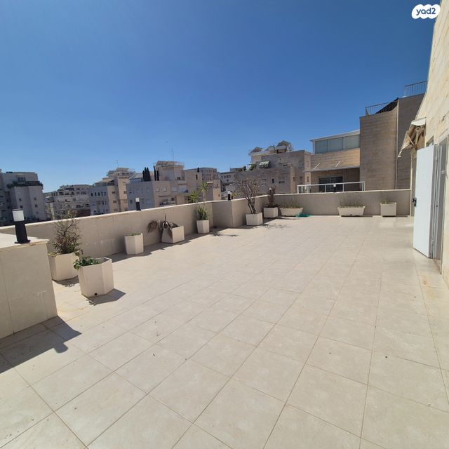 הגוש הגדול, רמת אביב החדשה, נופי ים