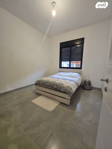 דופלקס, עץ השדה, אדמית / יערית, שלומי