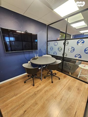 משרדים, תובל, בורסה, רמת גן