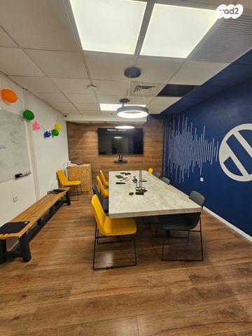 משרדים, תובל, בורסה, רמת גן