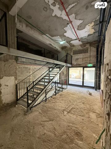 חנויות/ שטח מסחרי, חיפה