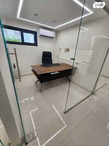 משרדים, אז"ר, אגרובנק, חולון