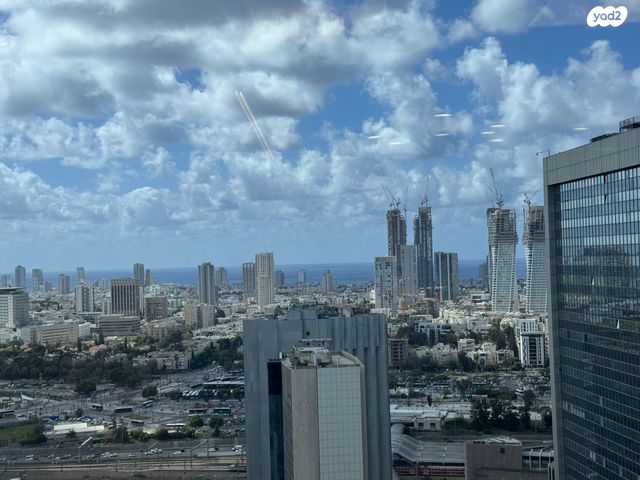 משרדים, דרך זאב ז'בוטינסקי, בורסה, רמת גן