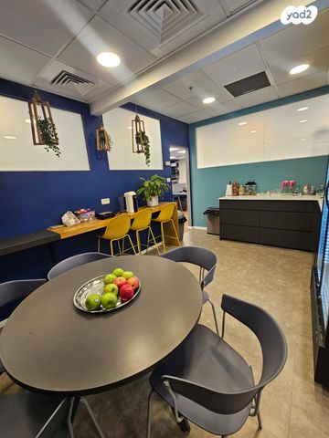 משרדים, תובל, בורסה, רמת גן