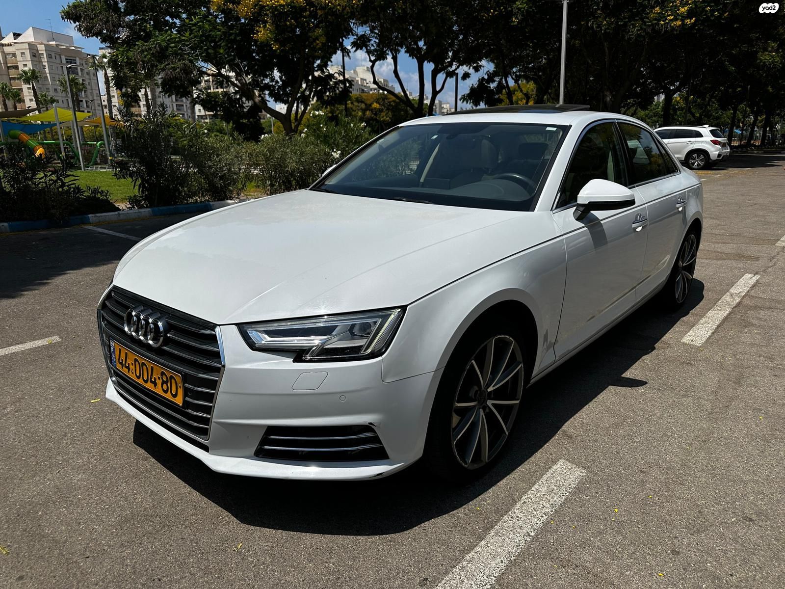 מודעת רכב אאודי A4