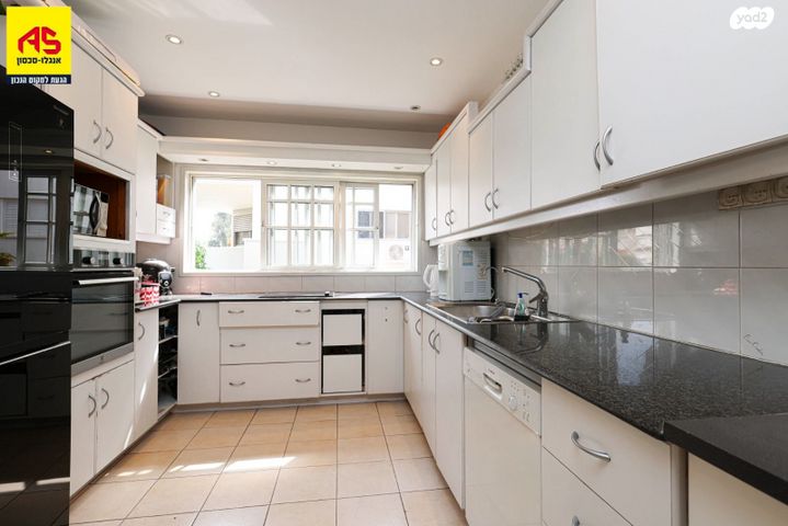 בית פרטי/ קוטג', סוקולוב, מרכז דרום, רעננה