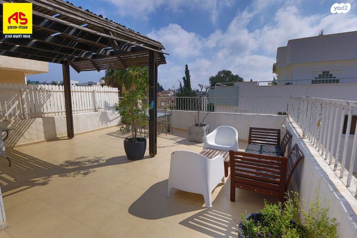 בית פרטי/ קוטג', סוקולוב, מרכז דרום, רעננה