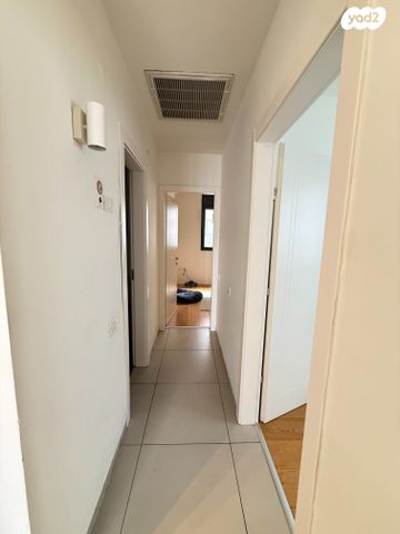 דירה, חרוזים, רמת גן