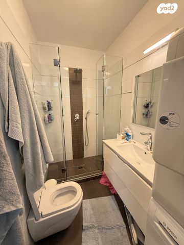 דירה, חרוזים, רמת גן