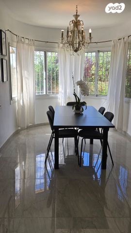 בית פרטי/ קוטג', האשל, צמח השדה, מעלה אדומים