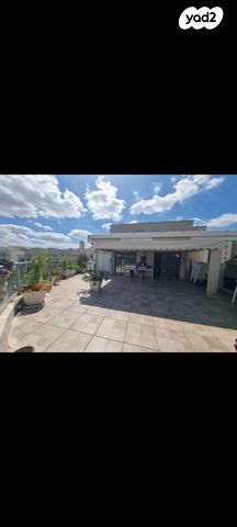 גג/ פנטהאוז, הכרמים, מודיעין מכבים רעות