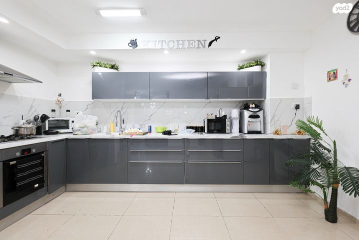 דירה, ש"י עגנון, קרית נורדאו, נתניה