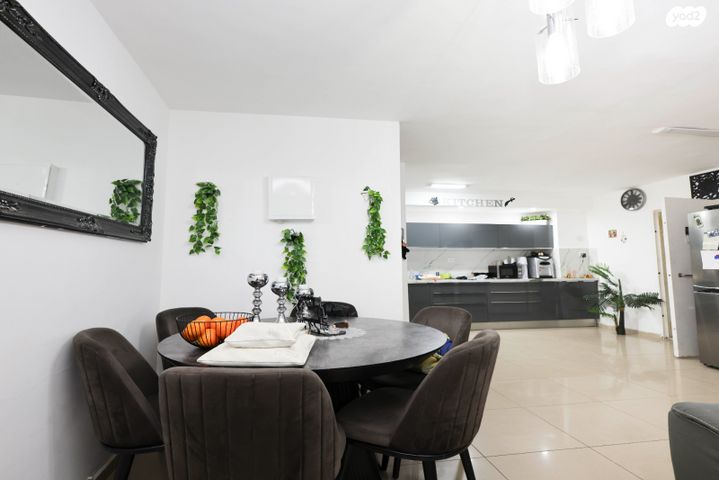 דירה, ש"י עגנון, קרית נורדאו, נתניה