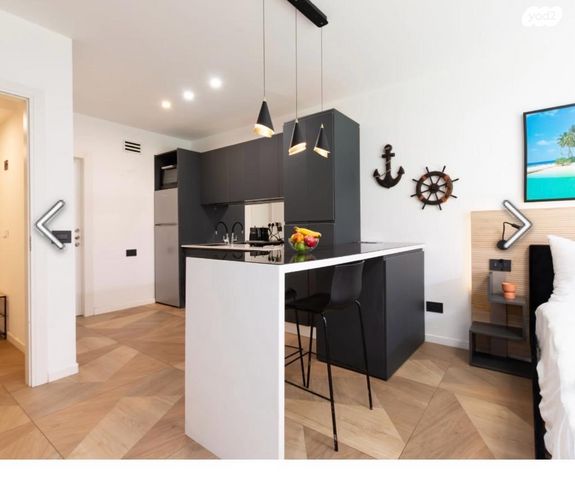 דירת גן, הרצליה