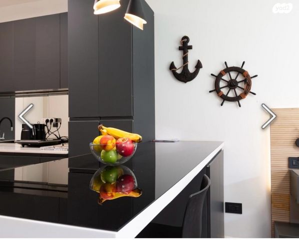 דירת גן, הרצליה