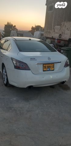 ניסאן מקסימה