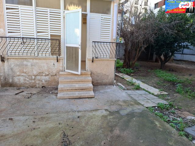 דירת גן, לוס אנג'לס, הותיקה, קרית אונו