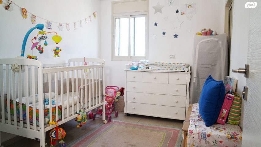 דירה, כ"ט בנובמבר, הרצליה הירוקה, נווה עובד, הרצליה