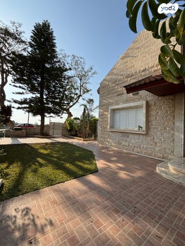 בית פרטי/ קוטג', דרך מיתר, שאר העיר, מיתר / כרמית