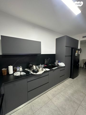 דירה, (עסיס (ענבים, עיר היין, אשקלון