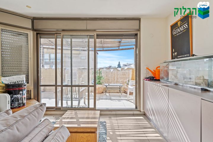 גג/ פנטהאוז, כצנלסון, כצנלסון, ראשון לציון