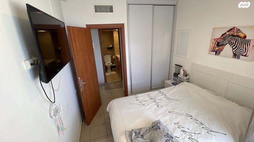 דירה, גדוד ברק, טבריה