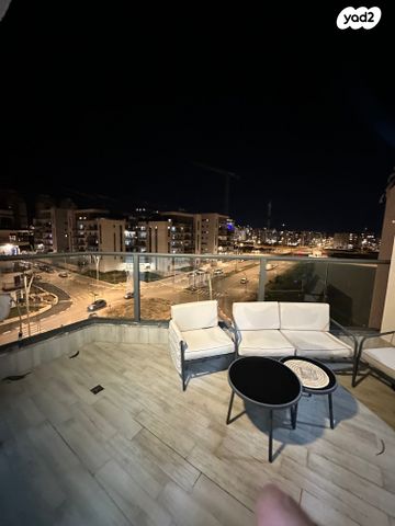 דירה, (עסיס (ענבים, עיר היין, אשקלון