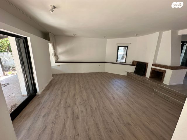 דו משפחתי, לח"י, הרצליה פיתוח, הרצליה