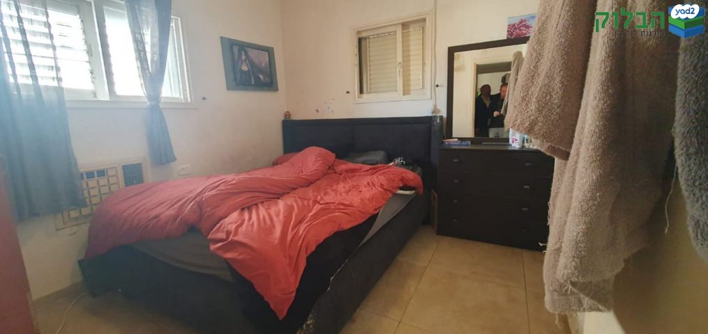 דירה, יהודה הלוי, רמב"ם, ראשון לציון