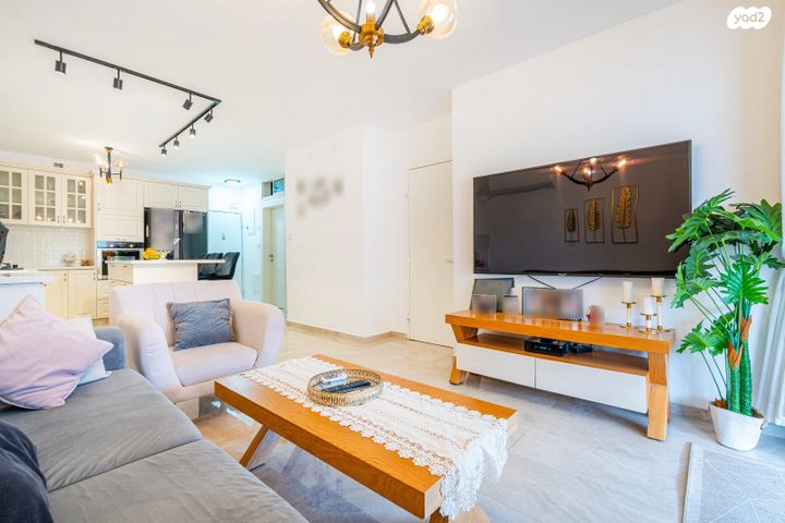 דירת גן, שדרות דוד המלך, גני רבין, אור עקיבא