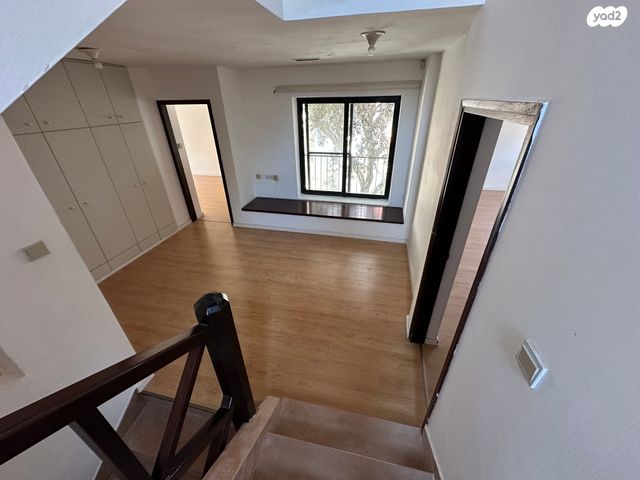 דו משפחתי, לח"י, הרצליה פיתוח, הרצליה