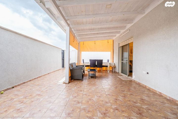 דירת גן, שדרות דוד המלך, גני רבין, אור עקיבא