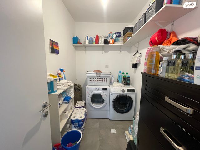 גג/ פנטהאוז, חגואל, נווה שמיר רמת בית שמש ה-1, בית שמש