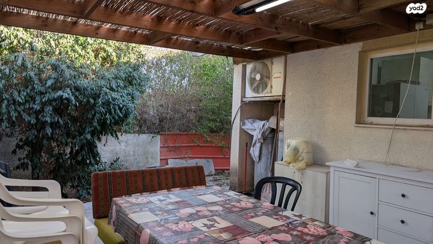 בית פרטי/ קוטג', סמטת הדובדבן 218, שקד