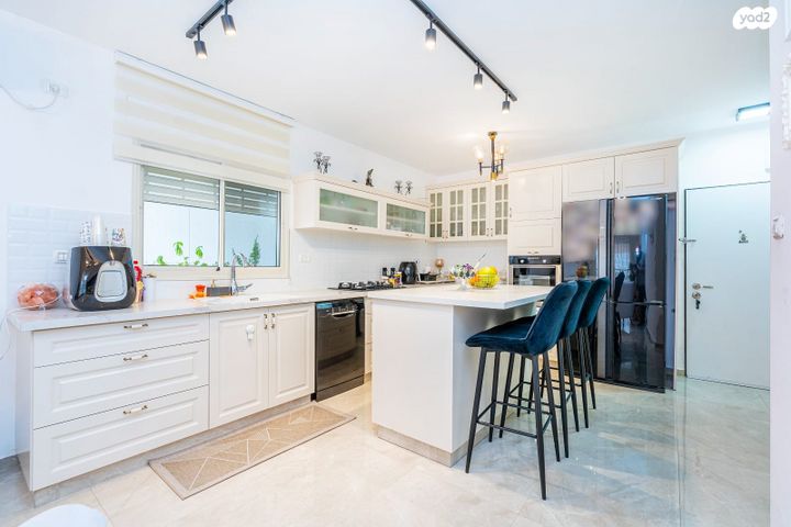 דירת גן, שדרות דוד המלך, גני רבין, אור עקיבא