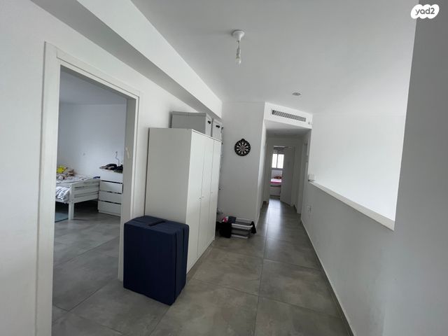 גג/ פנטהאוז, חגואל, נווה שמיר רמת בית שמש ה-1, בית שמש