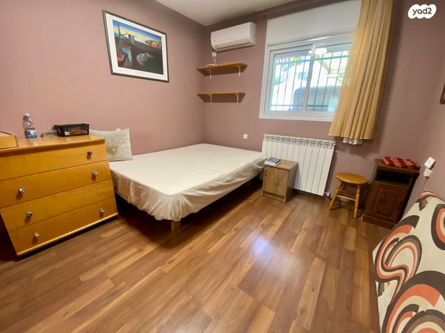 דירת גן, אליהו מרידור, פסגת זאב, ירושלים