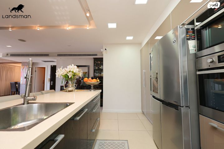 גג/ פנטהאוז, הרשב"א, נאות שקמה, ראשון לציון